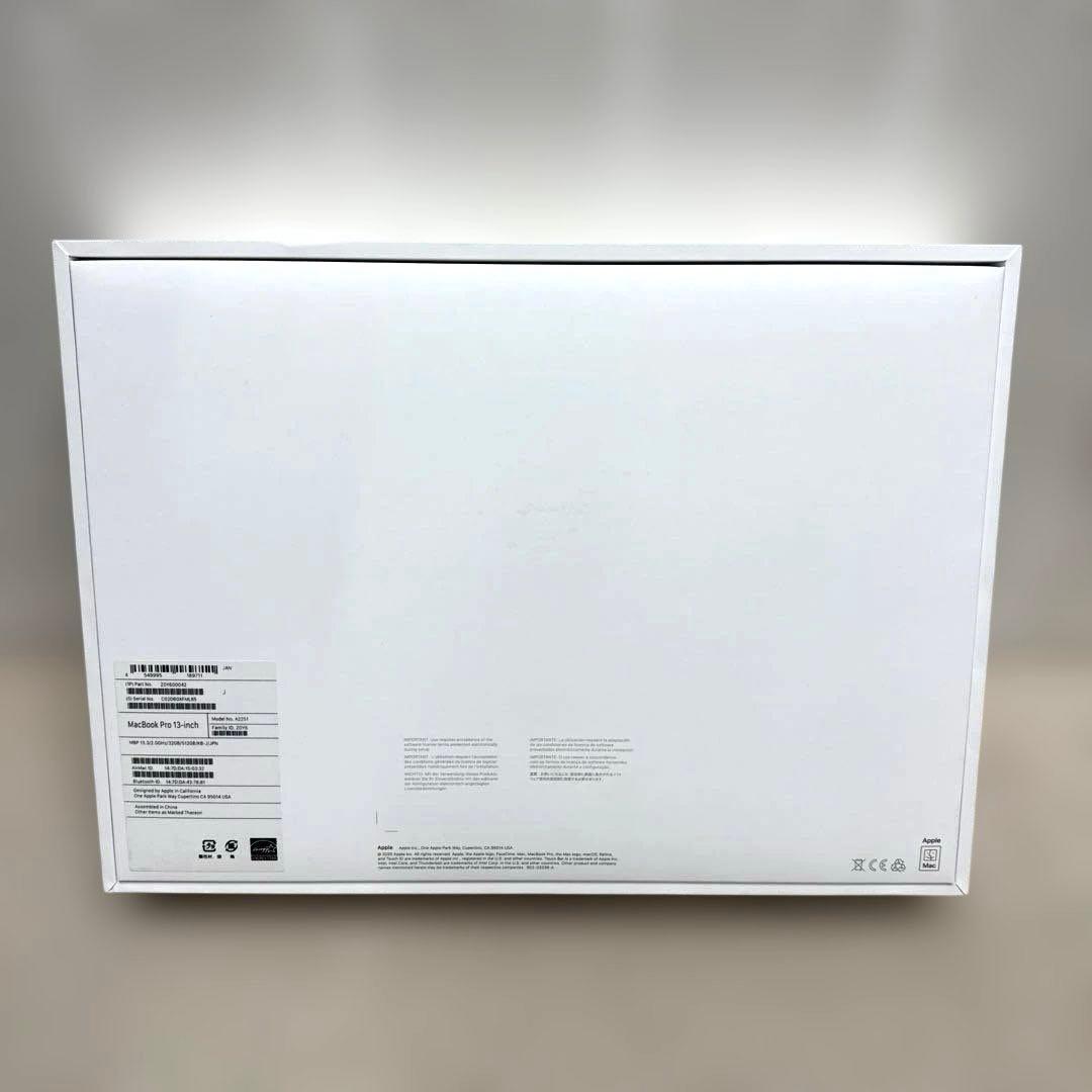 MacBookPro 13インチ 2020 - 32GB, 512GB