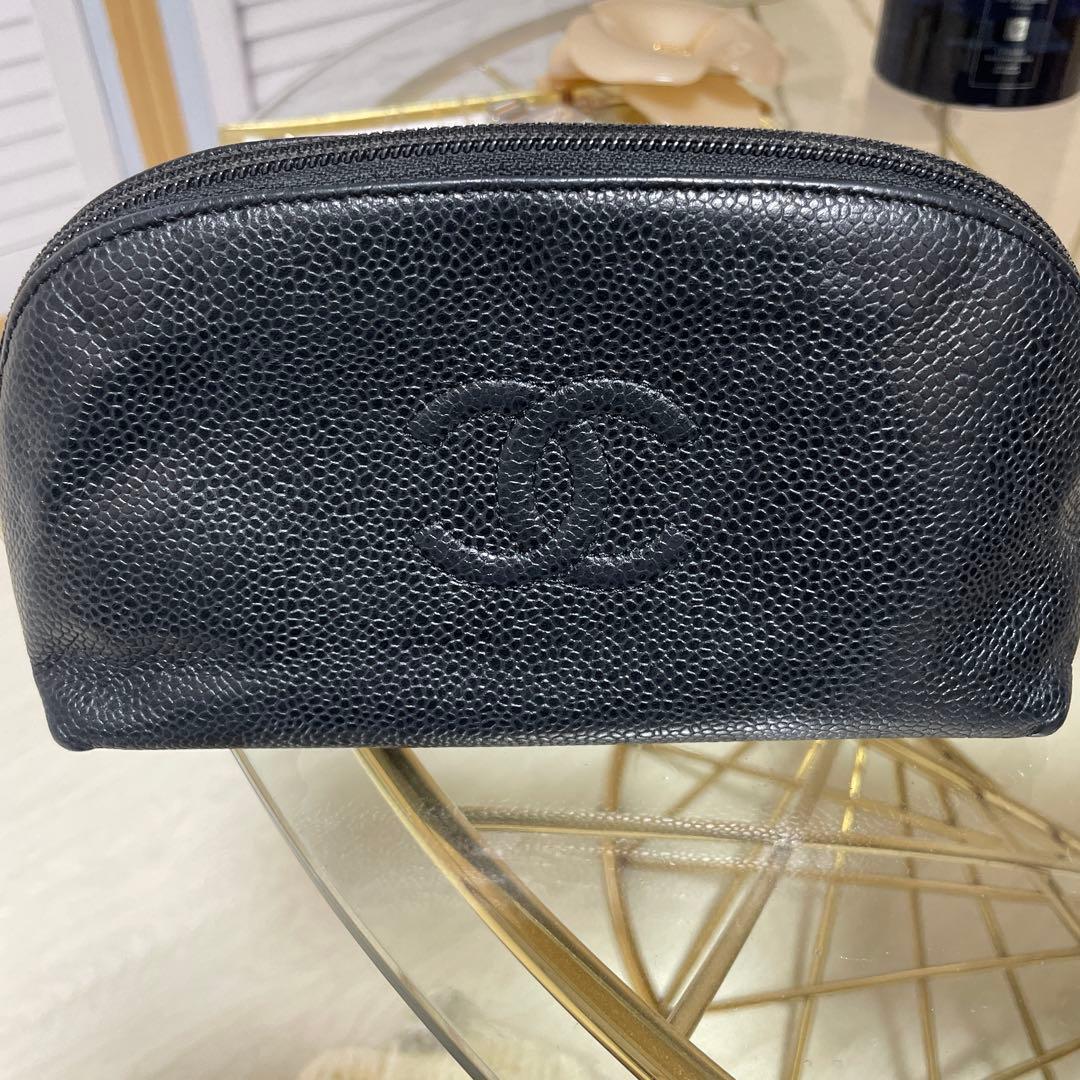 【週末限定値下げ】 CHANEL キャビアスキン ポーチ