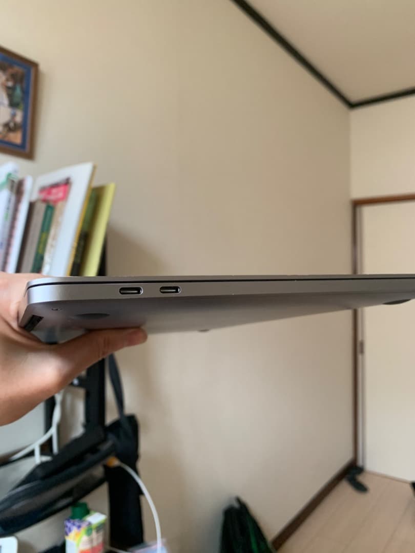 スマホ・タブレット・パソコン Macbook pro 2019 like new