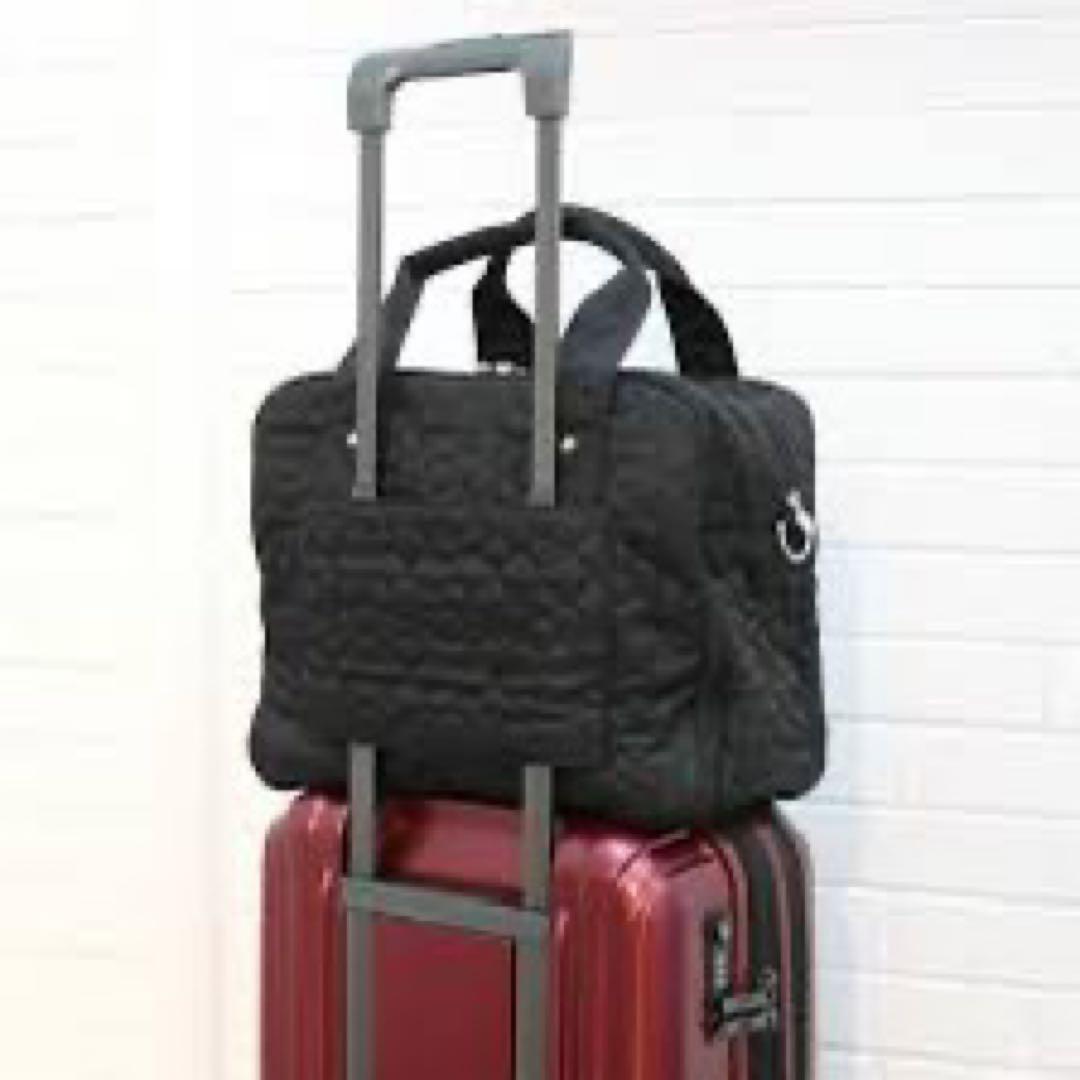 マリークワント デイジーキルトボストンバッグ　キャリーオンバッグ
