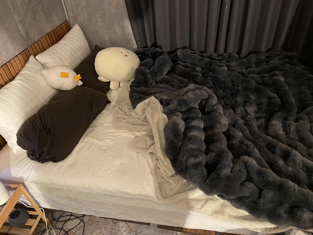 lowya ベッドフレーム　セミダブル　ウォルナット