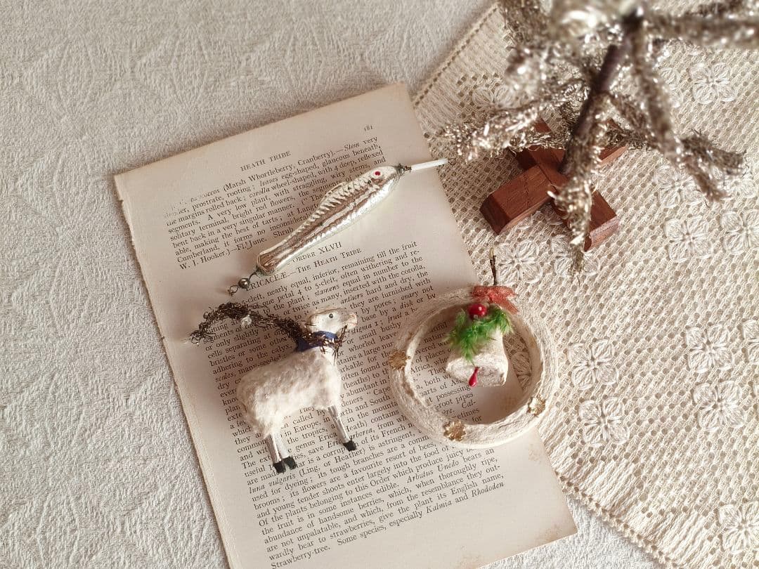* antique ornament ❀ * 古い羊さん オーナメント