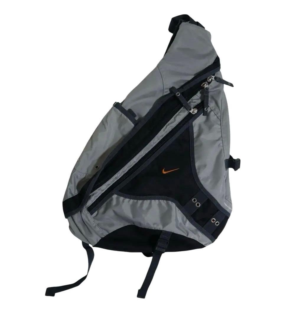 【Y2K テック】00s OLD NIKE スリングバック　ワンショルダーバッグ