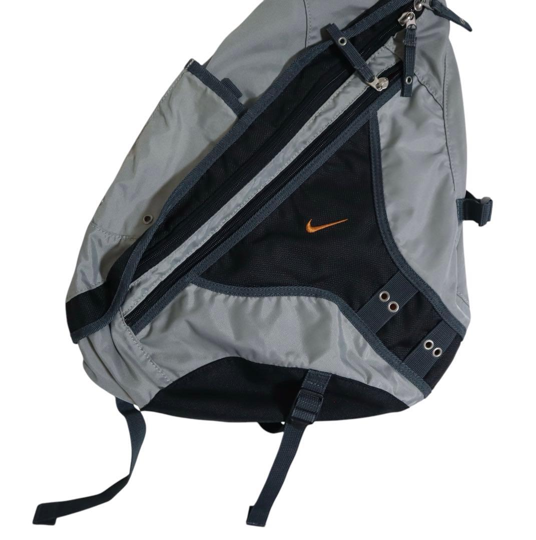 【Y2K テック】00s OLD NIKE スリングバック　ワンショルダーバッグ