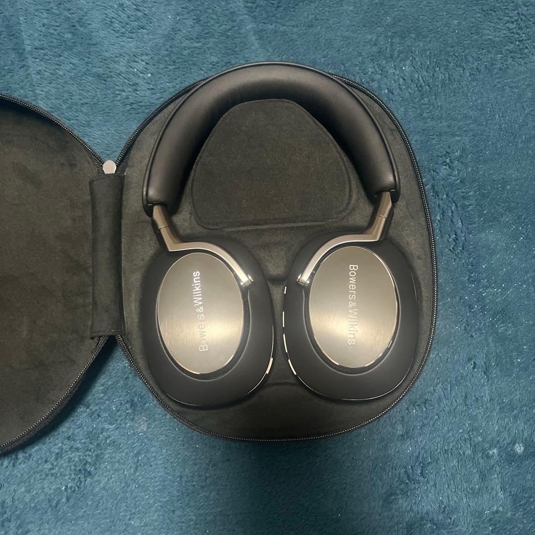 Bowers & Wiikins Px8 ワイヤレスヘッドフォン　ブラック