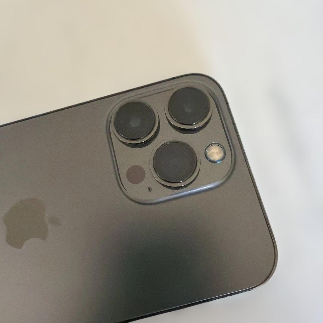 Apple iPhone 13 Pro グラファイト 6.1インチ 本体