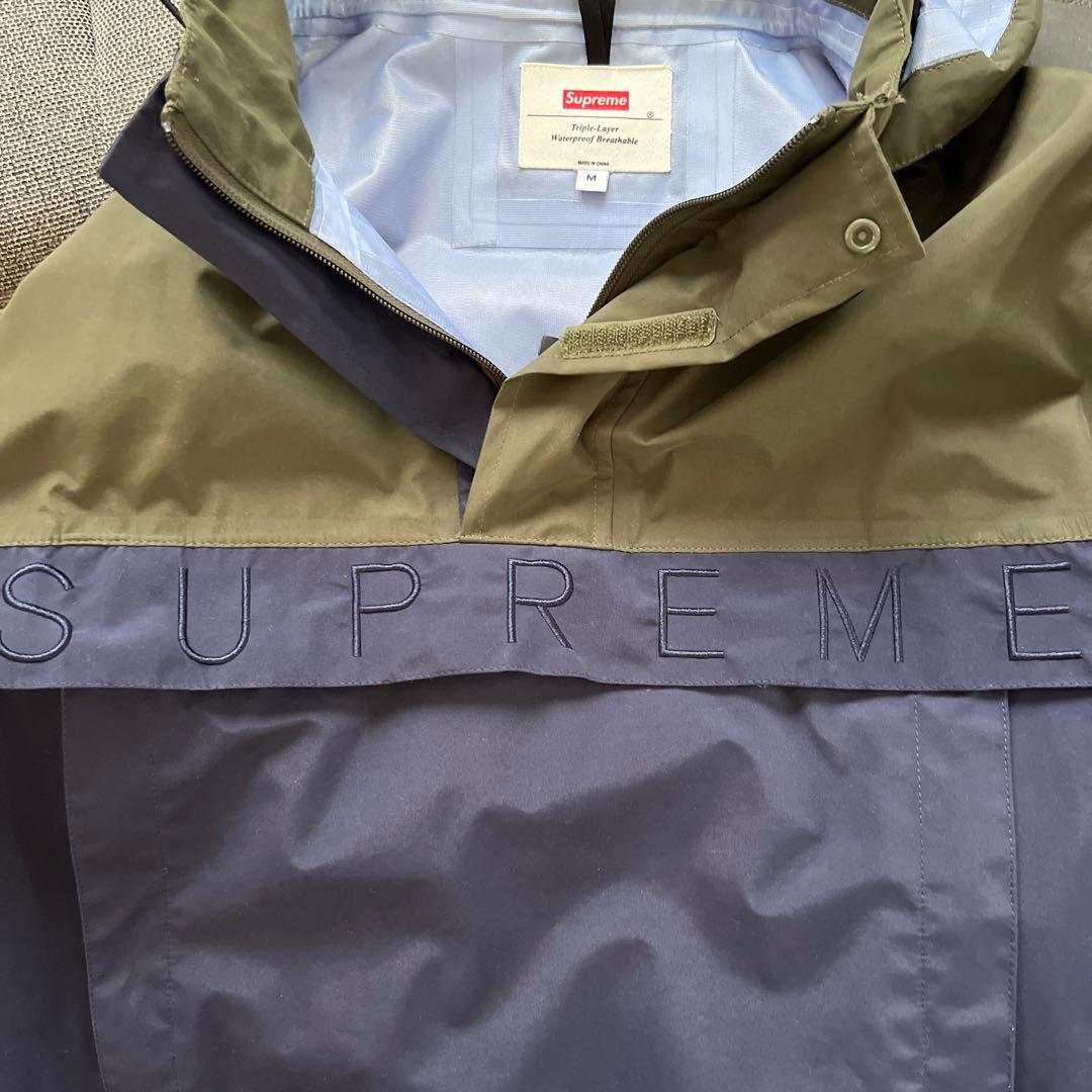 supreme プルオーバー パーカー Ｍサイズ