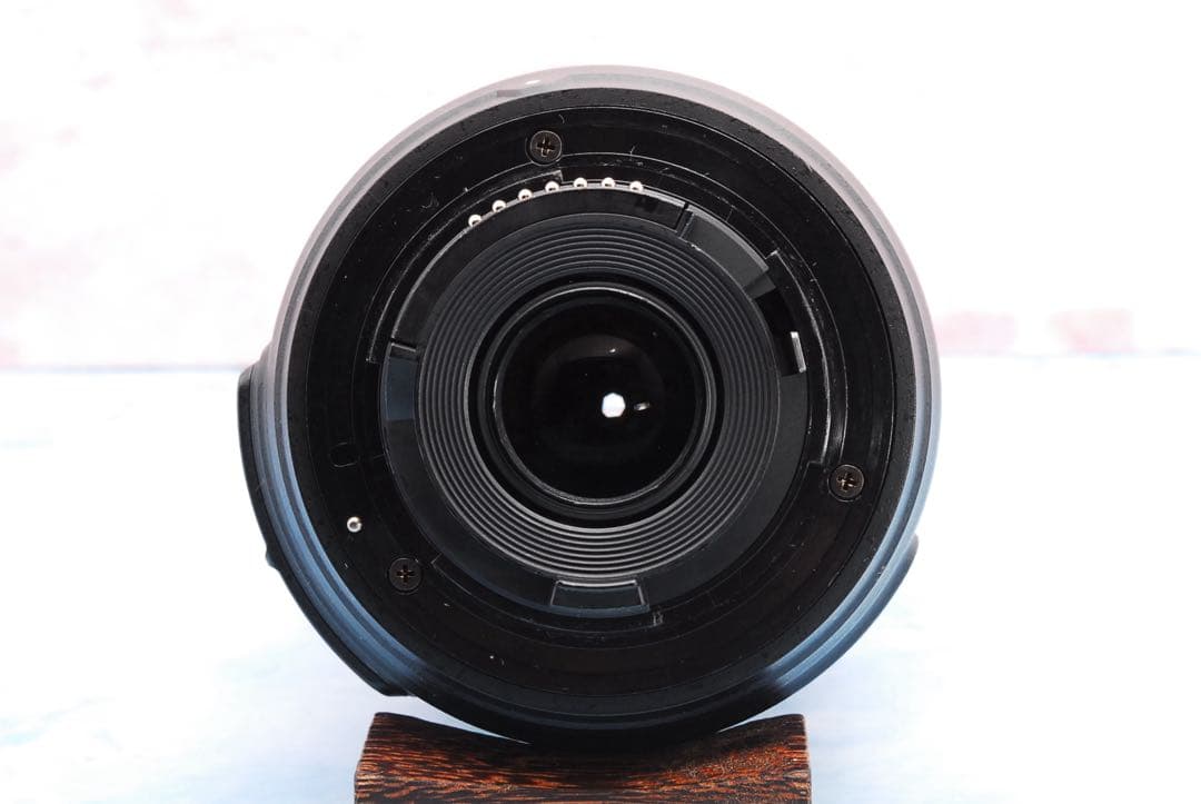 ニコン D5100☆一眼レフカメラ☆手ぶれ補正レンズ＆バッグ☆美品＆S数少！