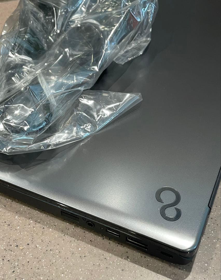 Chromebook本体 FMV Chromebook 14F celeron 6305 8GB 64GB