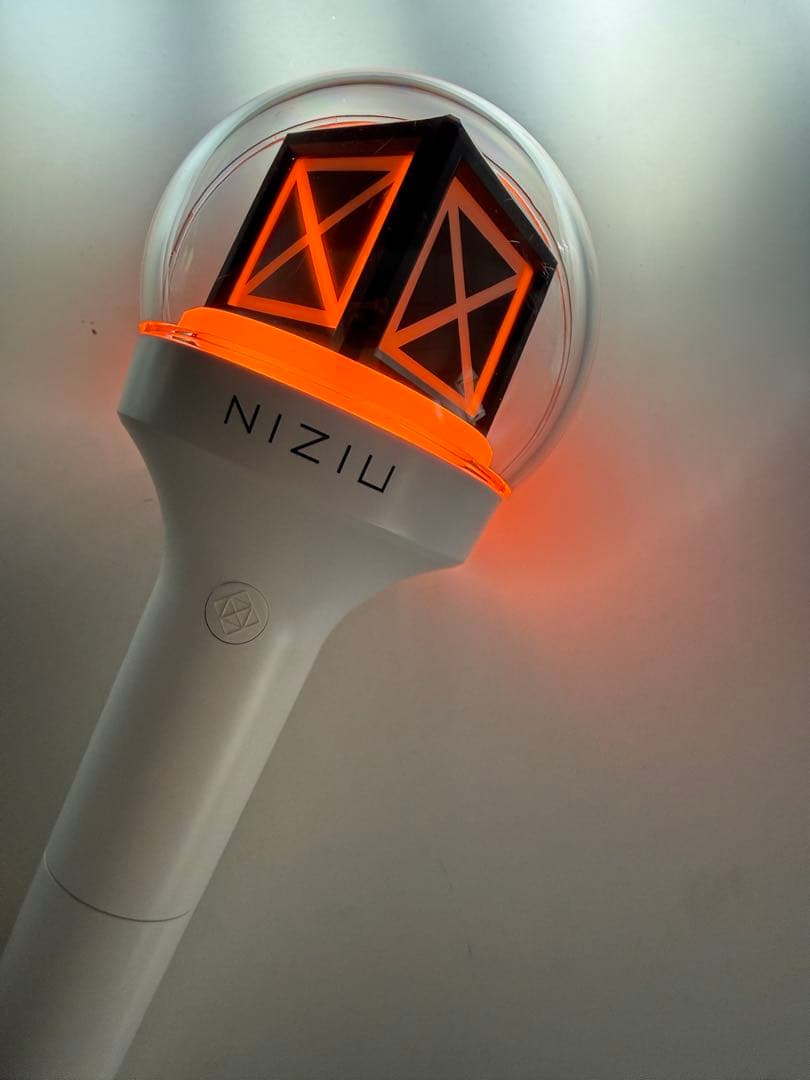 NiziU ペンライト