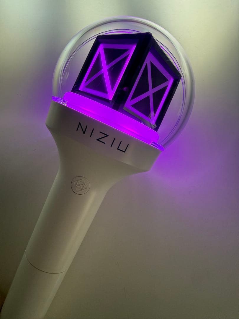 NiziU ペンライト