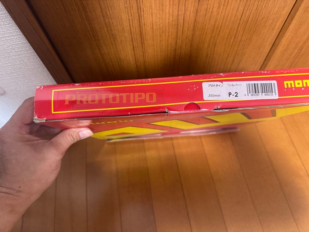 モモ　プロトティーポ　ＭＯＭＯ　ＰＲＯＴＯＴＩＰＯ　３５０ｍｍ　新品