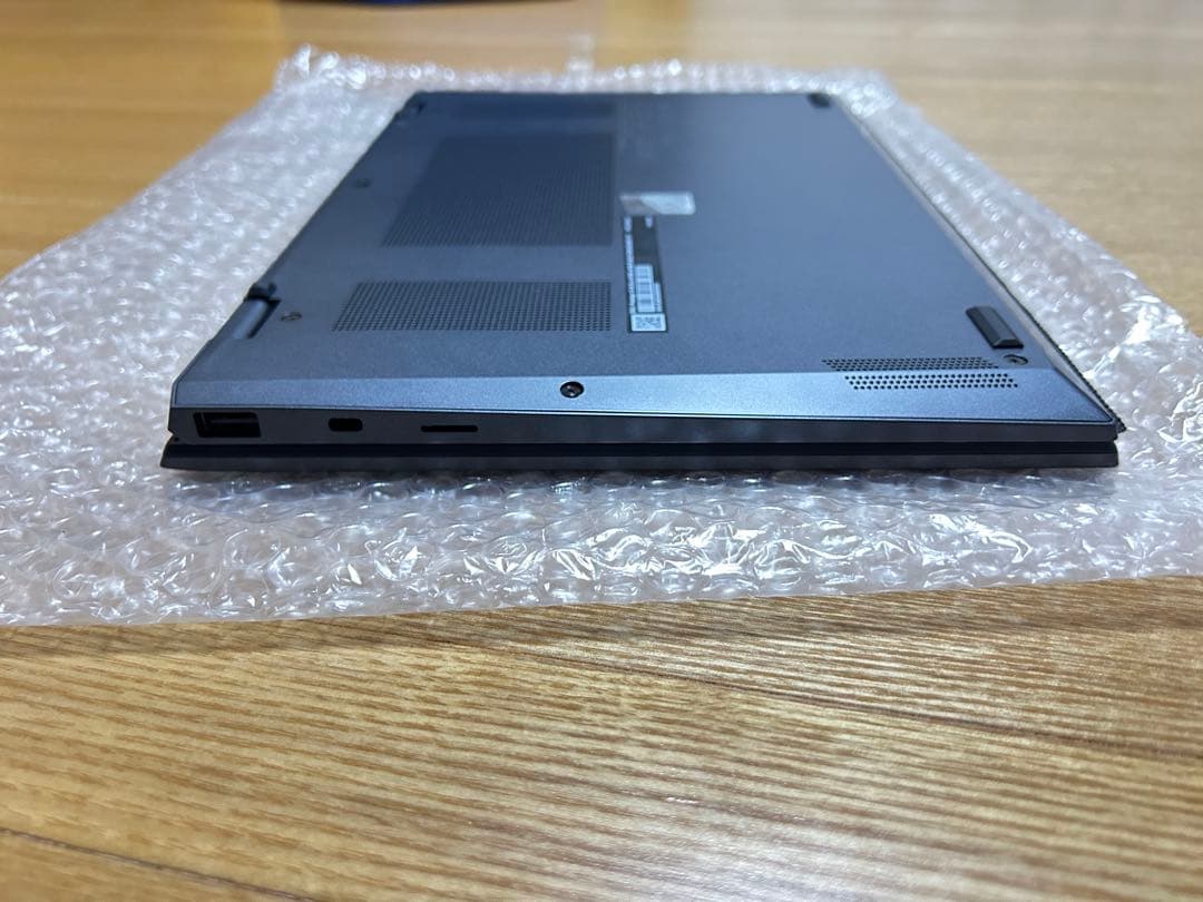 【特価】【美品】MSI ノートPC Core Ultra 7 155H搭載