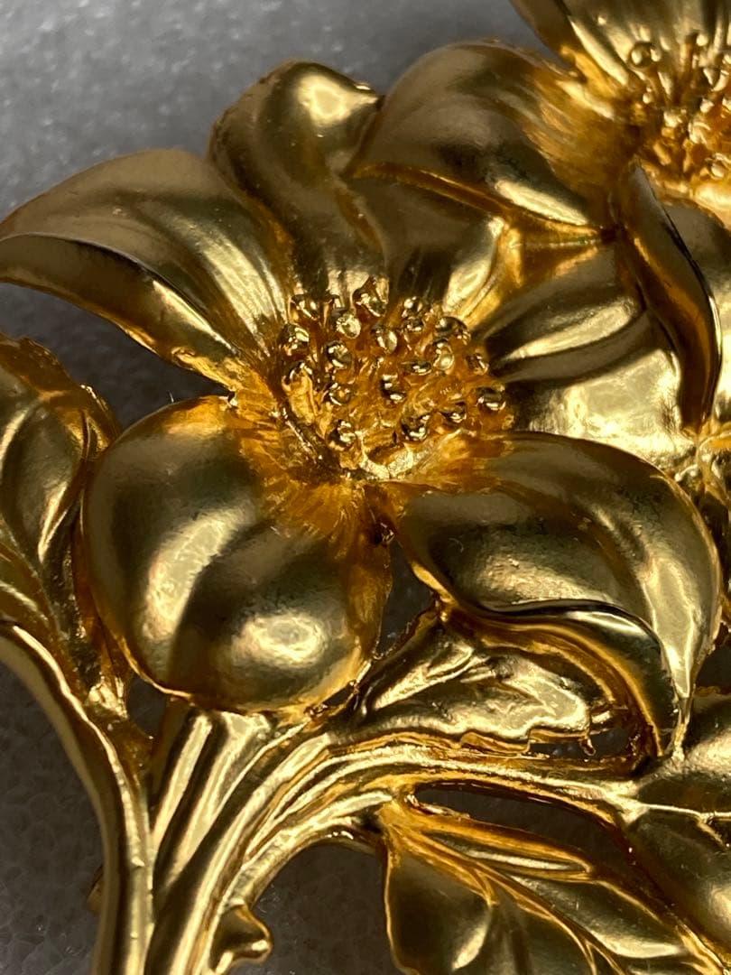 Z）KENZO 花束 大きい ブローチ ケンゾー アクセサリー フラワー