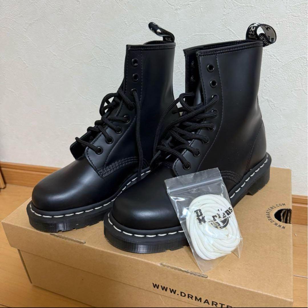 Dr. Martens ブラック ハイカットブーツ