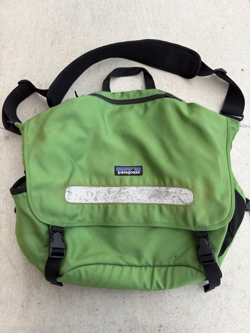 バッグ Patagonia critical mass bag