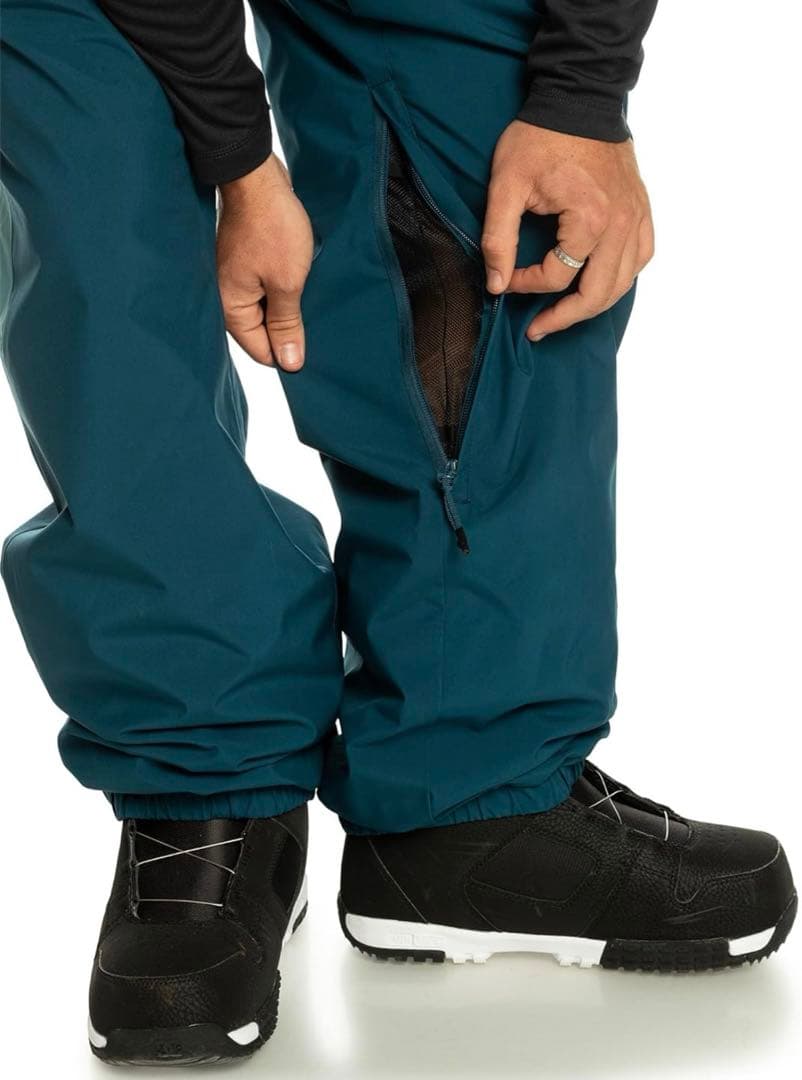 ⚠️ふぉ⚠️【新品】QUIKSILVERスノーボードウェア