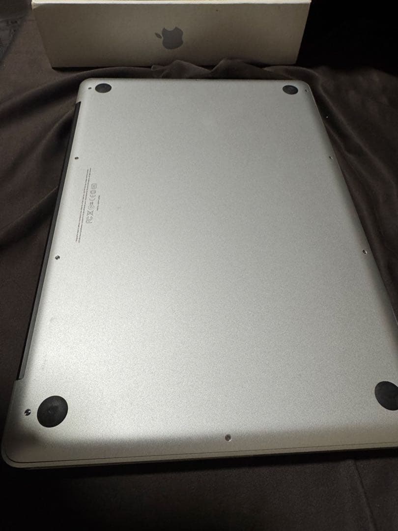 MacBook Pro 本体 充電器付き ジャンク品