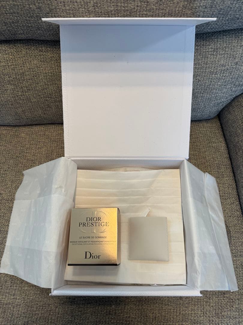 Dior プレステージ ル ゴマージュ ディオール
