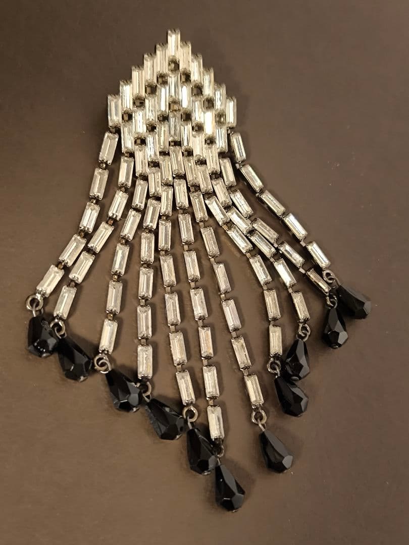 ヴィンテージ ラインストーン ジョルジオ アルマーニ ARMANI ブローチ