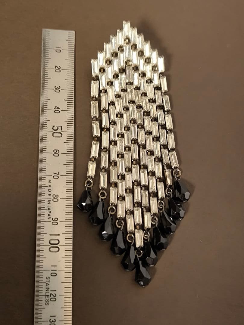 ヴィンテージ ラインストーン ジョルジオ アルマーニ ARMANI ブローチ