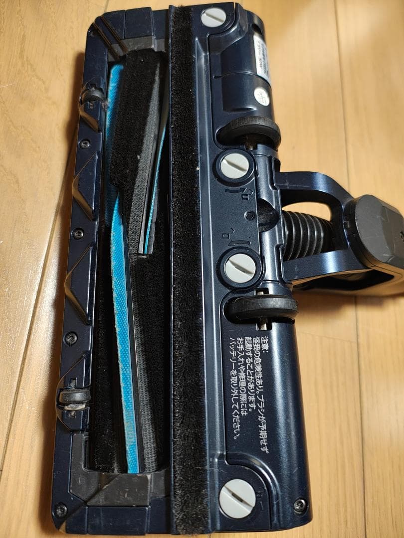 シャーク★コードレスクリーナー★CS401JRB★バッテリーの状態良好★2