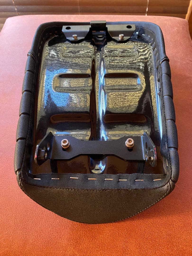 美品モンキー125 Gcraft 段付きタックロールシート