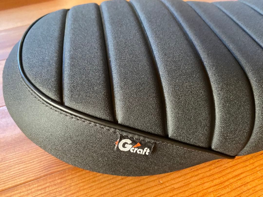 美品モンキー125 Gcraft 段付きタックロールシート