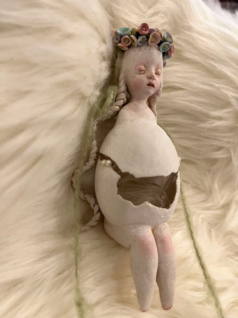 手作り卵型人形 花冠付き　作家　haruhiさま