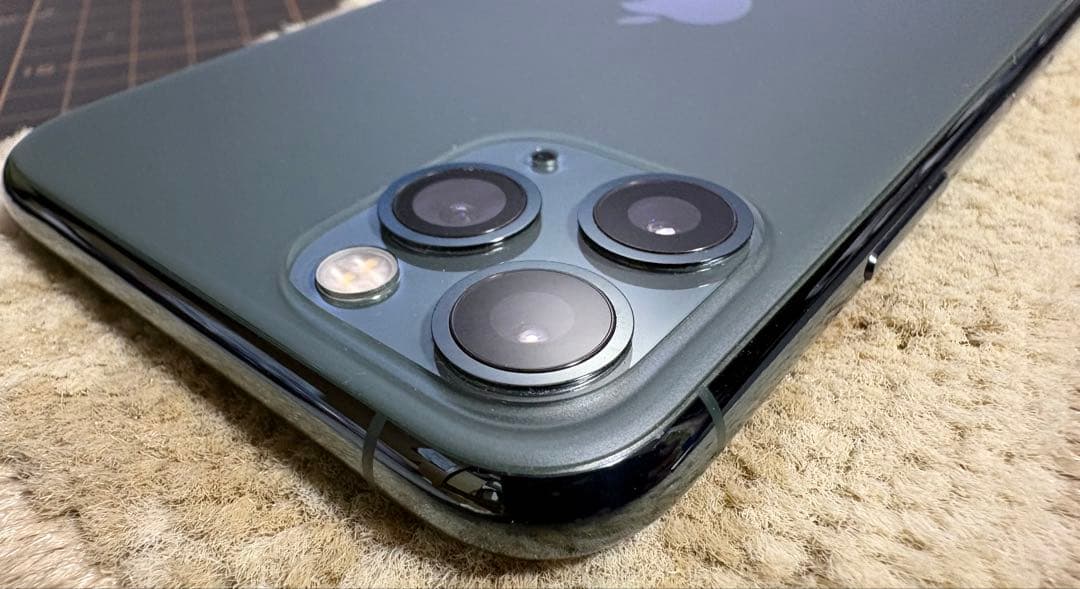 iPhone 11 Pro 64GB ミッドナイトグリーン　初期化済