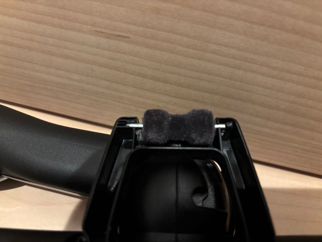 日立 HITACHI コードレスクリーナー 掃除機　PV-BHL4000J