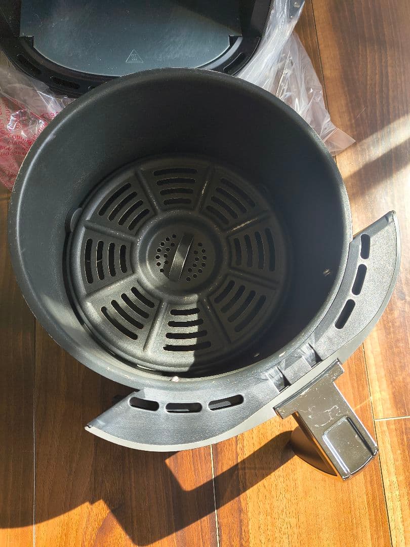 ​【希少/アメリカ購入】Ninja エアフライヤー AF100 4-QT 箱付き