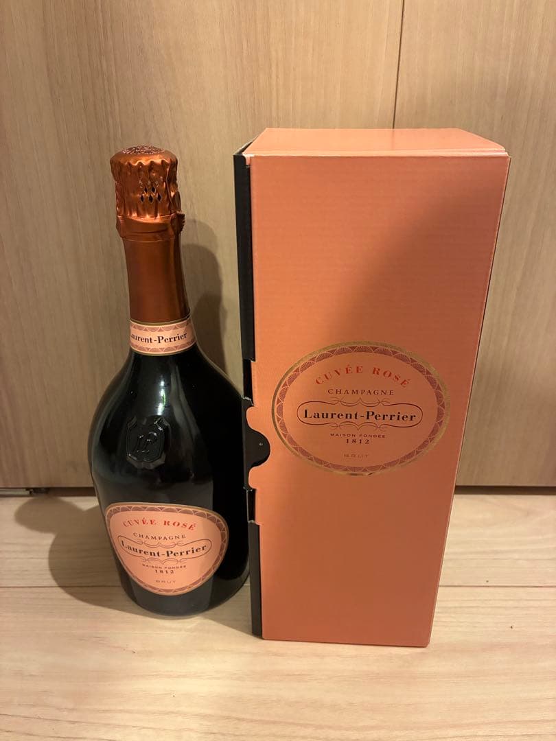 ローランペリエ　ロゼ　750ml グラス付