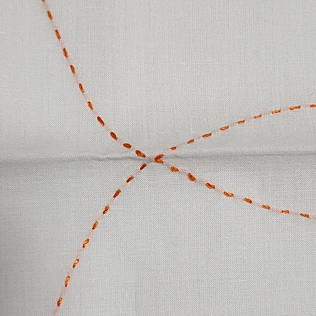 極美品 ★HERMES★ ハンカチ 刺繡 ステッチ Hモチーフ ホワイト 箱付き