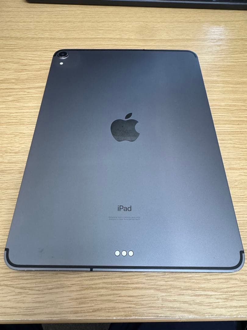 【ジャンク2台】iPad Pro 11 + mini 2+マジックキーボード