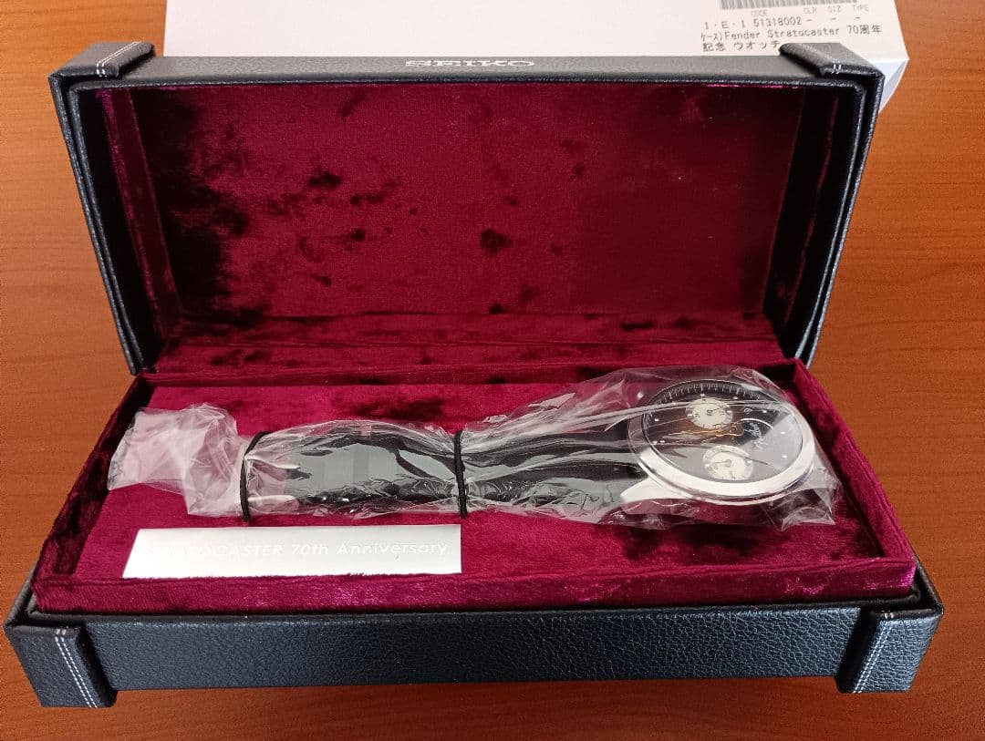セイコー フェンダーストラトキャスター70周年記念ウォッチ新品(未使用品)