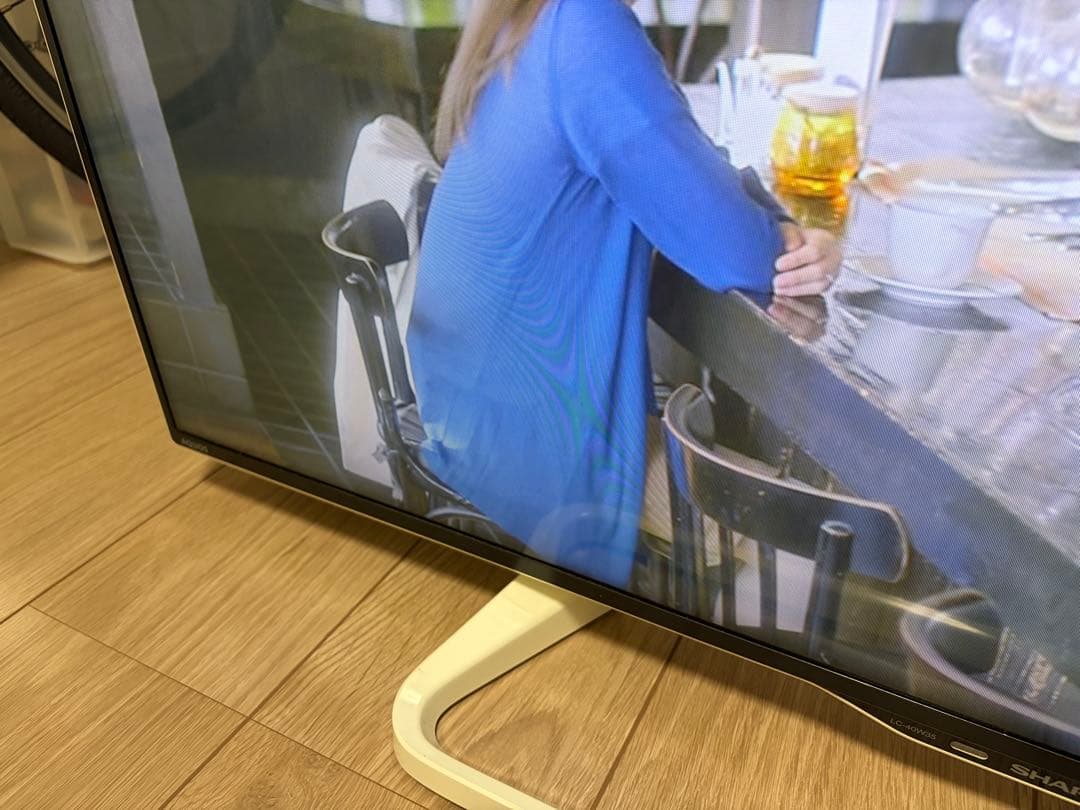 LC-40W35 SHARP 40型　テレビ　リモコン付き　アクオス