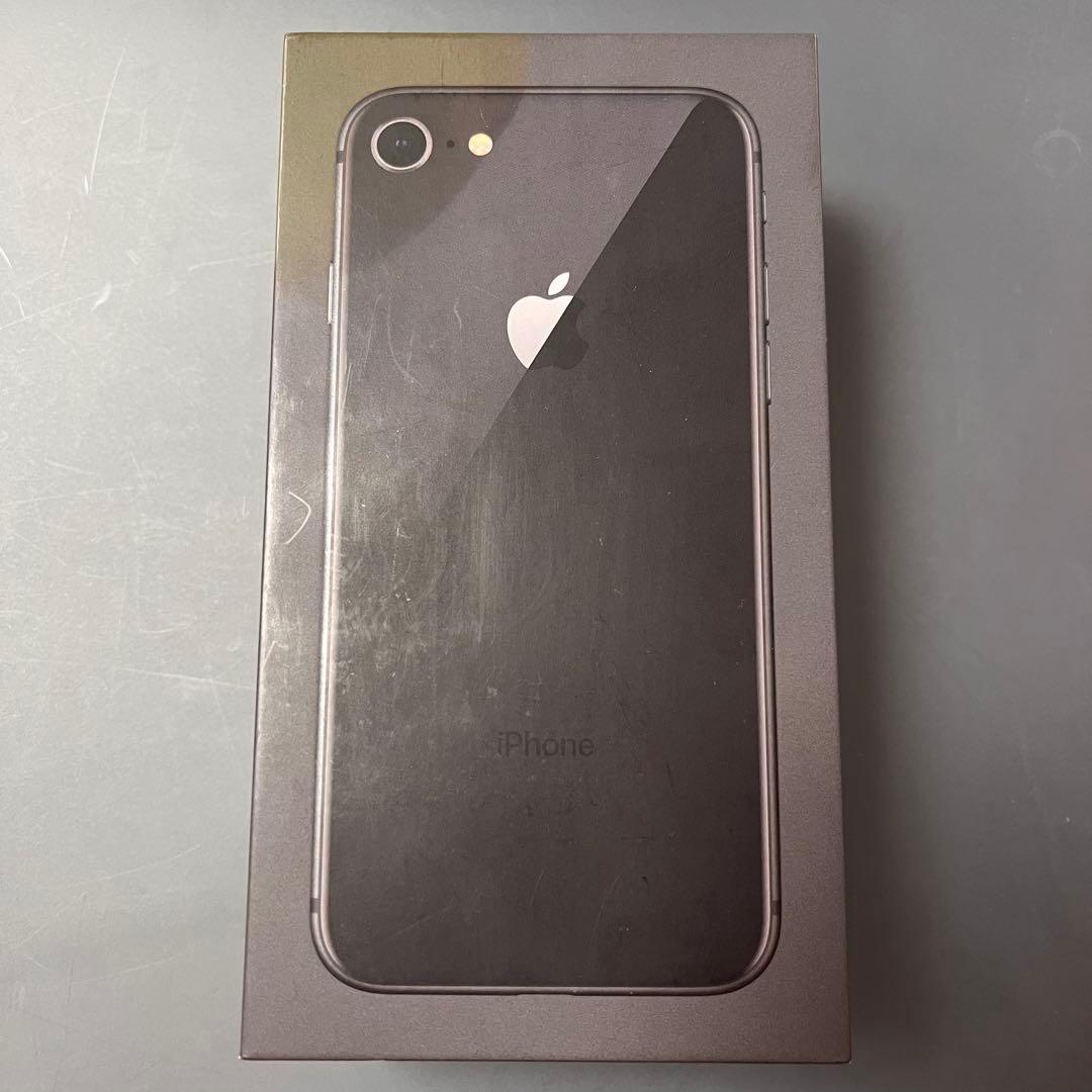 iPhone 8 本体 スペースグレイ 64 GB