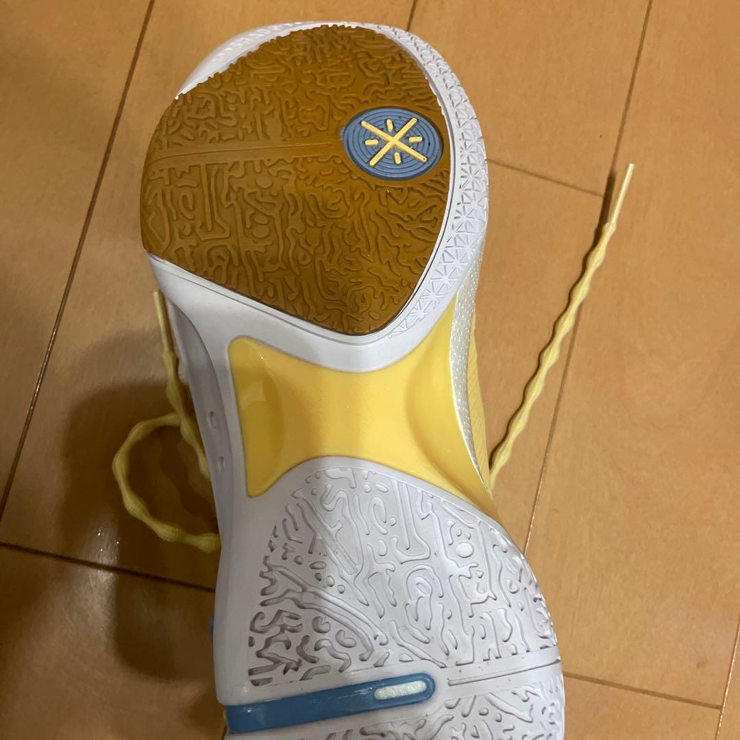 リーニン シャドウ6 wade us9 スポンジボブ