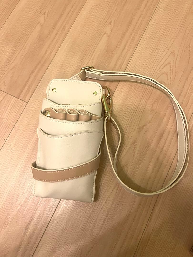 シザーケース ホワイト