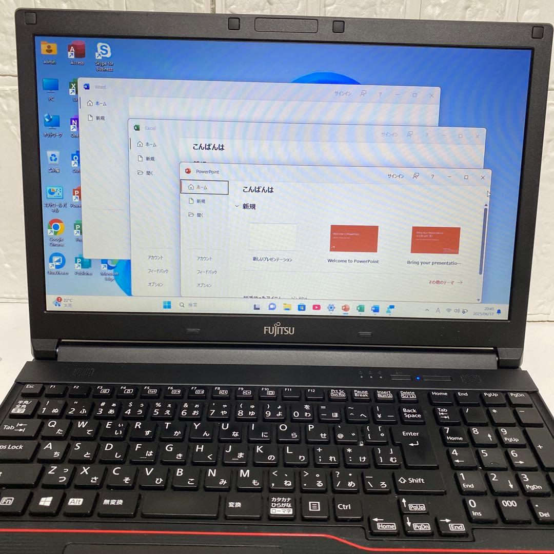 Windows11 オフィス2024年　Bluetooth有り　富士通ノートPC