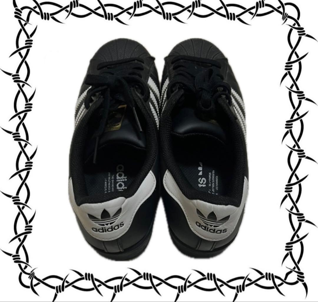 adidas super star スニーカー