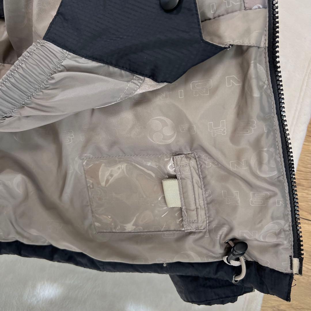 BURTON バートン グースダウン スノボウェア　Lサイズ