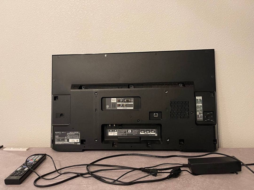 美品☆SONY BRAVIA ハイビジョン液晶テレビ KJ-32W700C