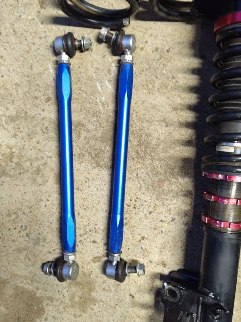 R*ン様 ラルグス　フルタップ車高調　スペックS　52 エルグランド