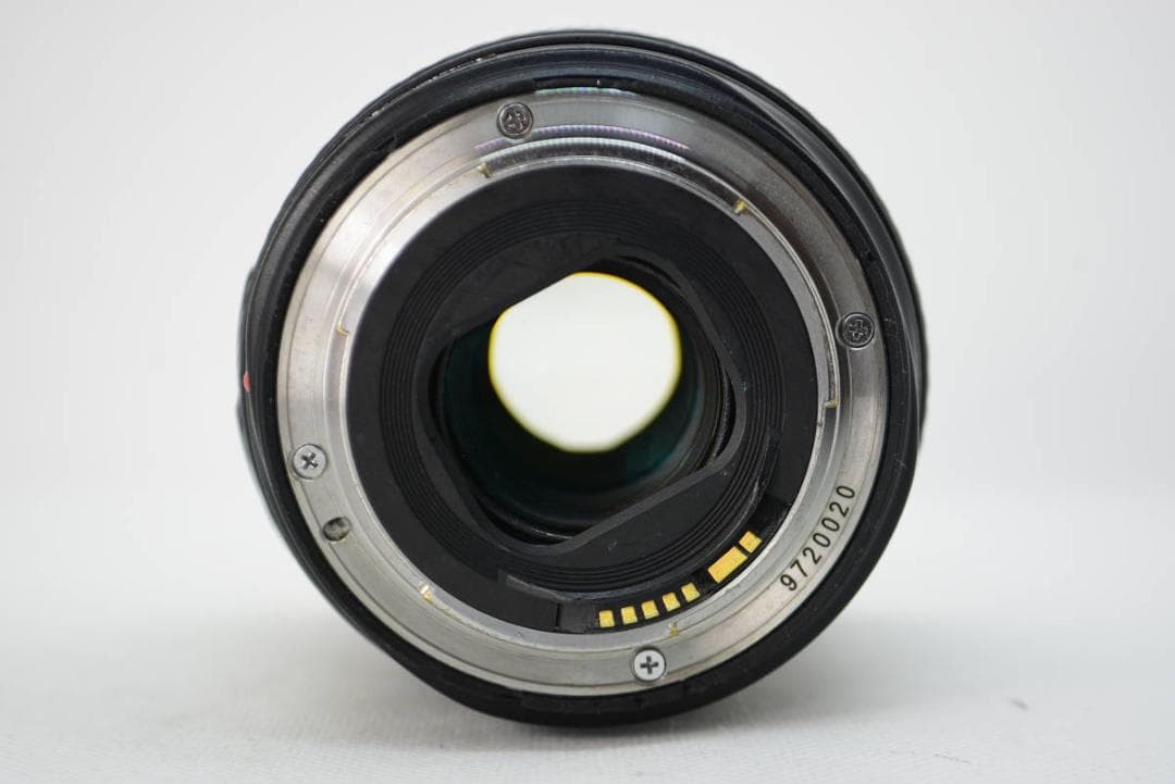 Canon キャノン EF 24-105 mm F4L IS USM