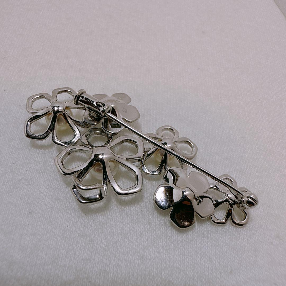 TASAKI タサキ シルバー 3粒 あこや真珠 パール フラワー ブローチ