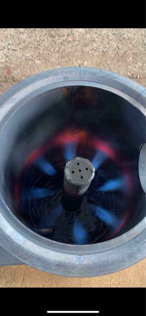 廃油ストーブ 煙突アダプタ付き　耐熱塗装　80mm、100mm煙突使えます。