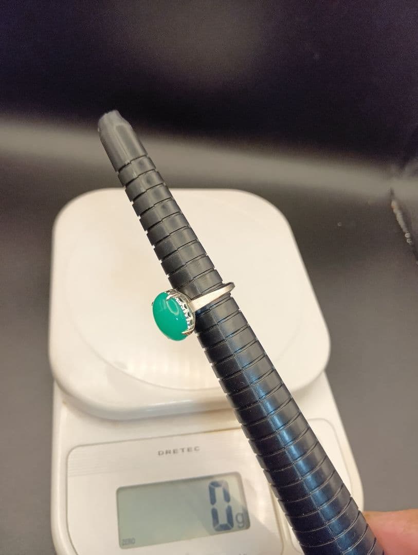 ベ*P様 k14 金 リング エメラルドカット 緑色石 11号 約4グラム