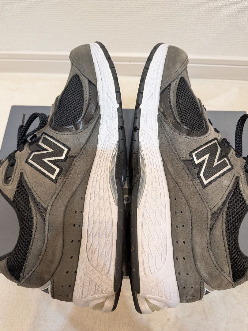 New Balance 2002RB グレー/ブラック